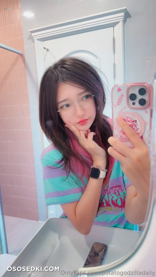 Potato Godzilla – OnlyFans Nude May 1-31, 2025 - 2