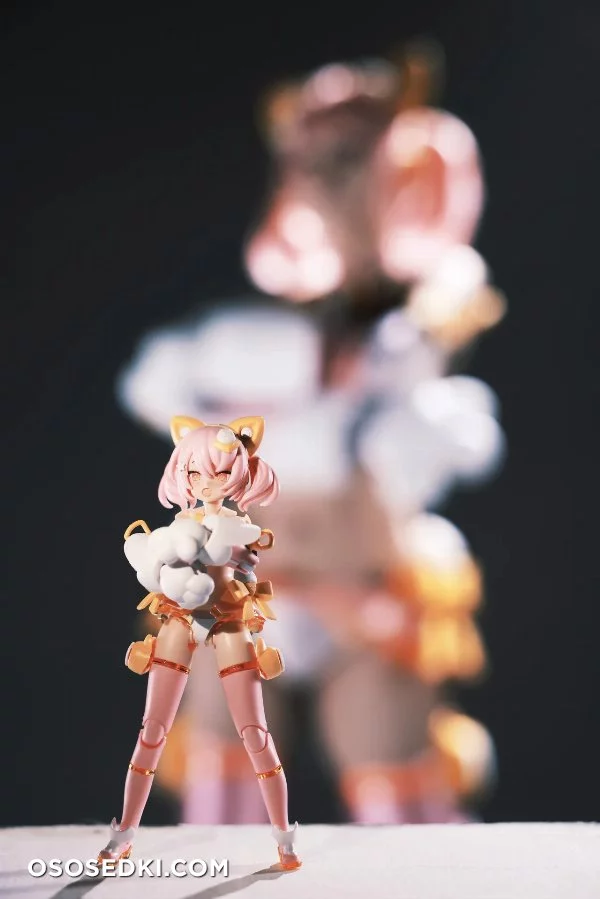 G44 Wa Kizutsukanai - Megami Device - 2