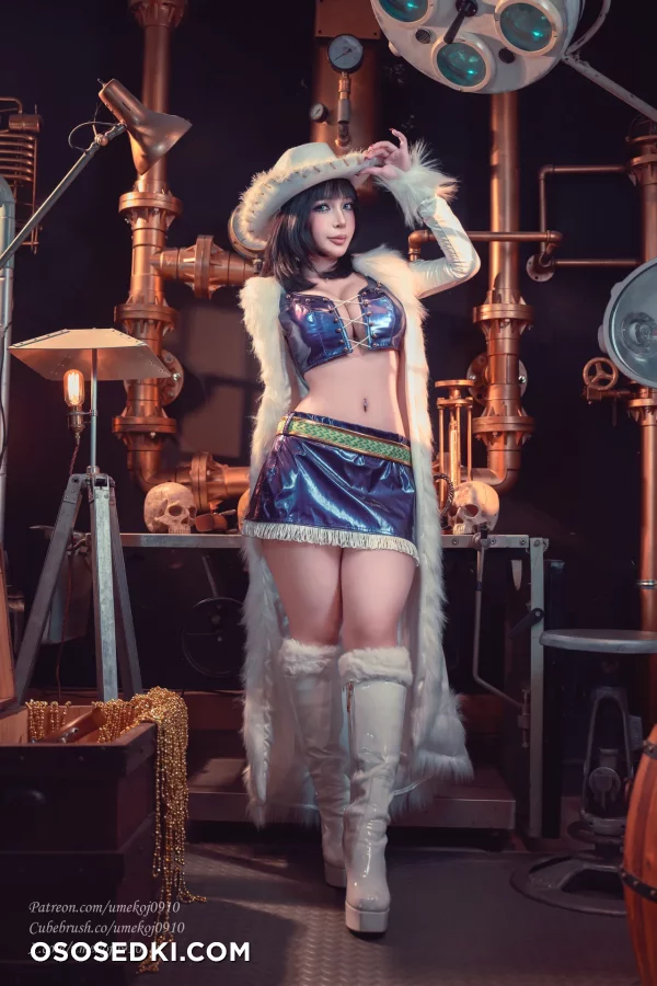 Umeko J - Nico Robin - One Piece - 2