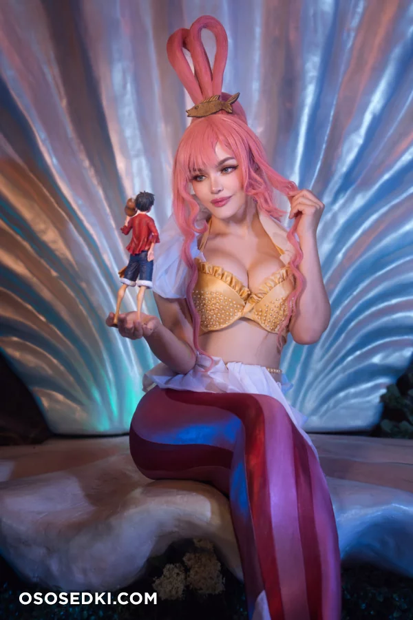 Kalinka Fox  Christina Fink - Shirahoshi - One Piece - 2