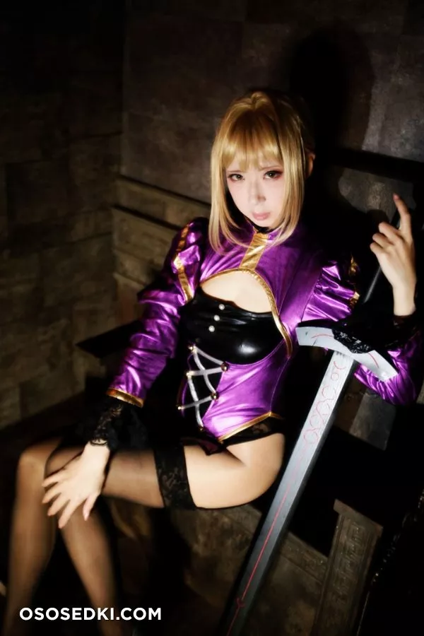 Fate Stay Night - Saber - 2