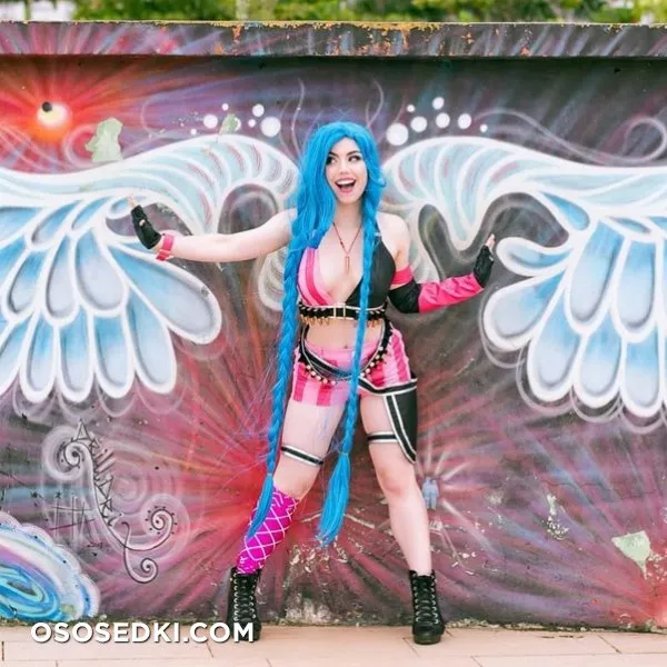 FeGalvão as Jinx (League of Legends) - 2
