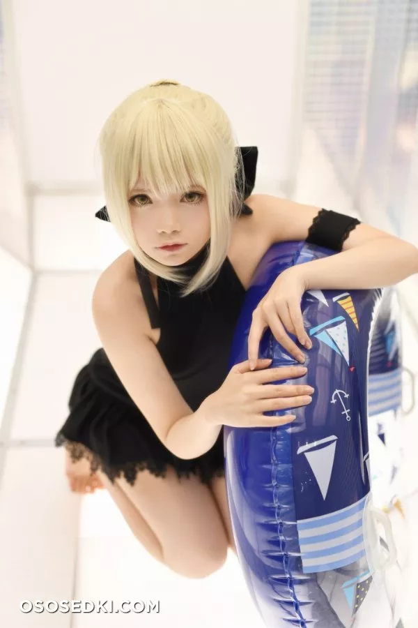 [Miu] Saber Alter Swimsuit - 2