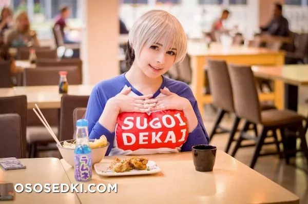 Yoshinobi - Uzaki-chan - 2