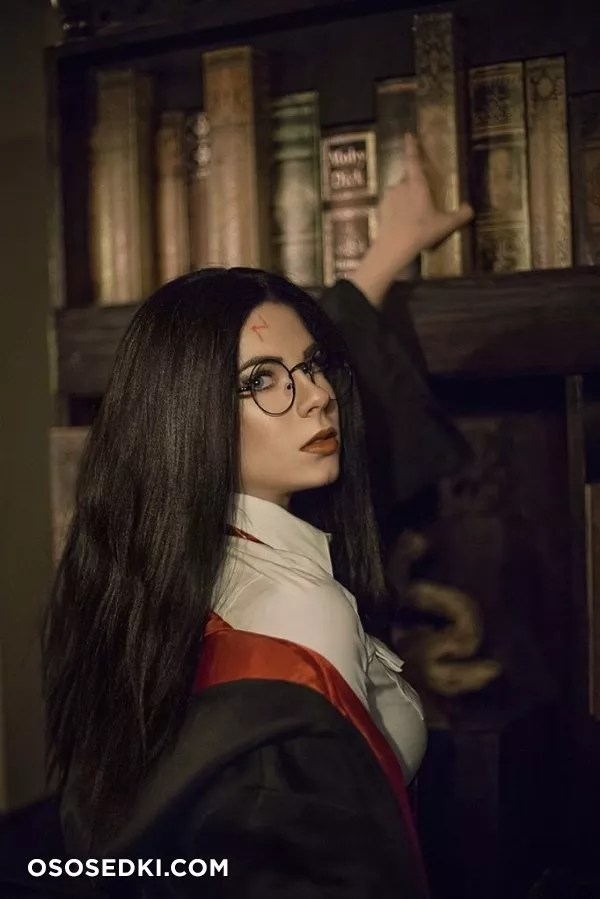 Irina Meier. Anastasya Zelenova. Harry Potter - 2