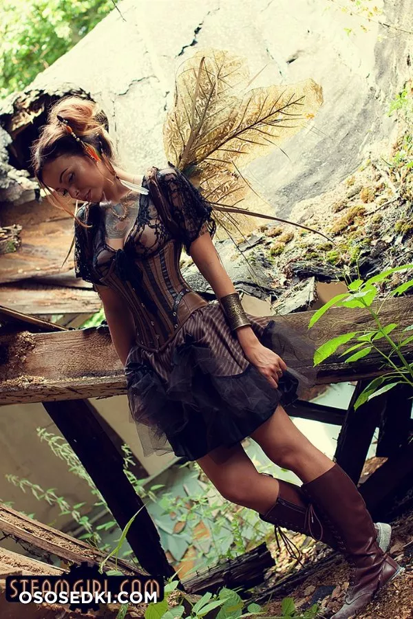 Ayria Lovett - Berlin Faerie - 2