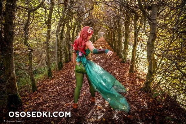 Tsukichan Cosplay - Poison Ivy - 2