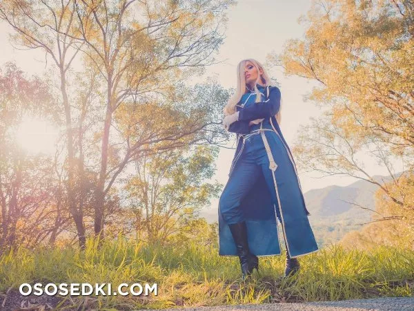 Katyuska Moonfox - Olivier Armtrong - 2