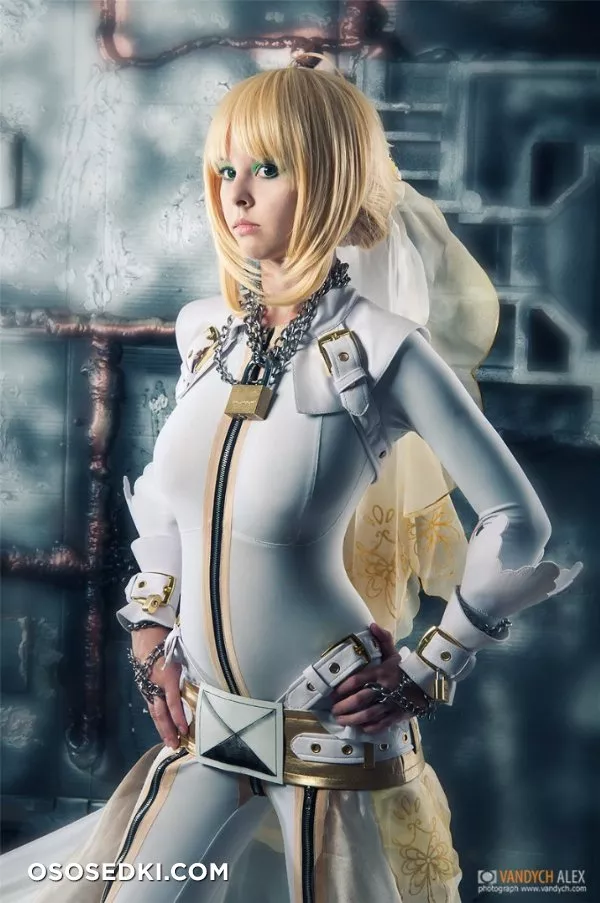 Disharmonica (Helly von Valentine) - Fate/EXTRA Saber Bride - 2