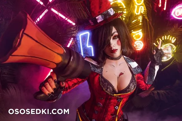 Mad Moxxi - 2