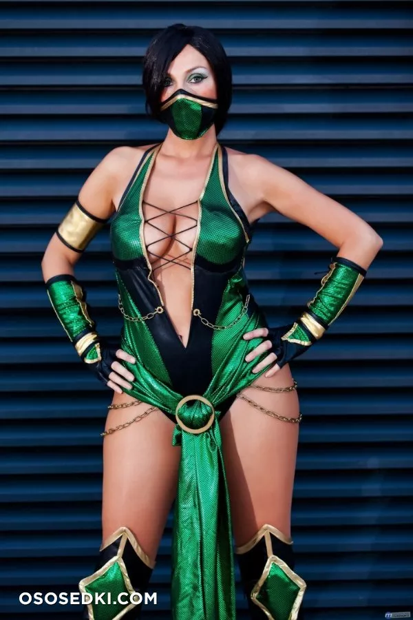 Giorgia Vecchini _ Mortal Kombat _ Jade - 2
