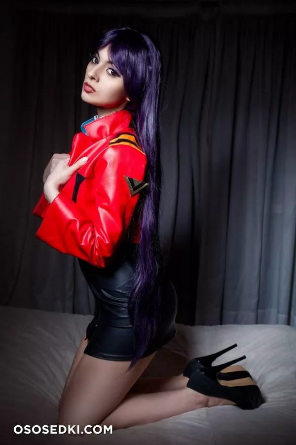 Valentina Kryp | Evangelion | Misato Katsuragi - 2