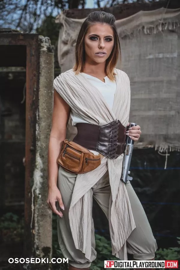 Adriana Chechik | Star Wars | Rey - 2