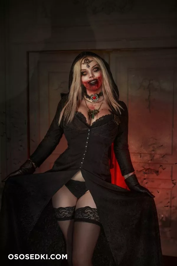Your Personal Succubus | Resident Evil | Daniela Dimitrescu - 2