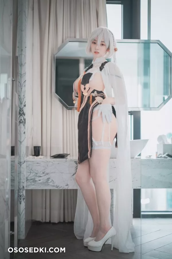 Bambi | Azur Lane | HMS Sirius - 2