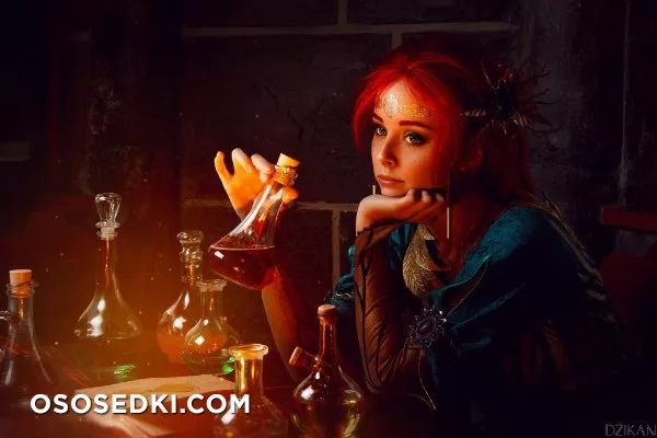 Helly Valentine (@disharmonica) - 2
