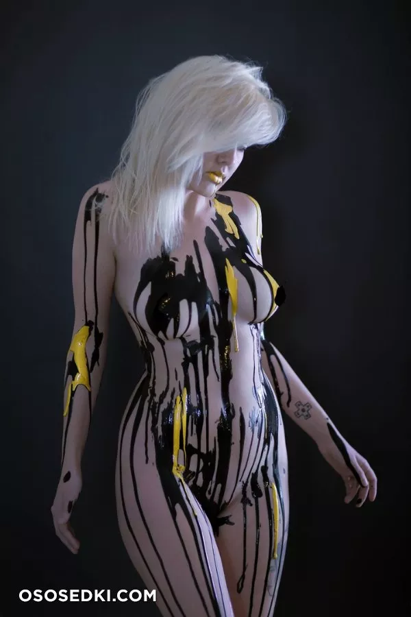 Darshelle Stevens - Black &amp; Gold - 2