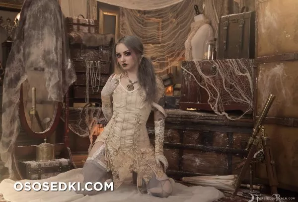 Genevieve - Porcelain - 2