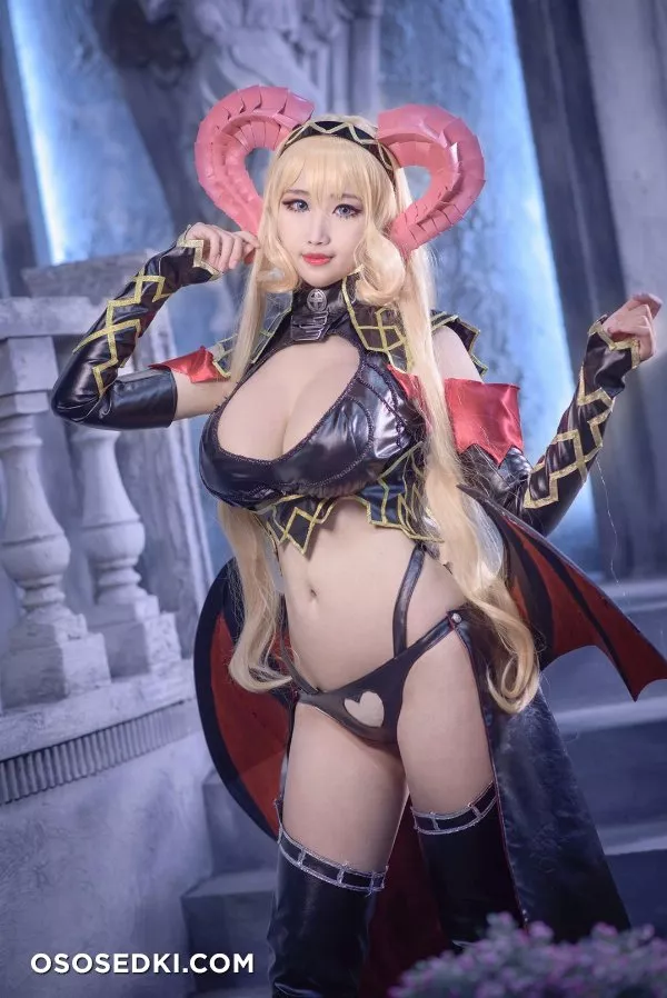KaYa Huang | The Seven Deadly Sins | Mammon - 2
