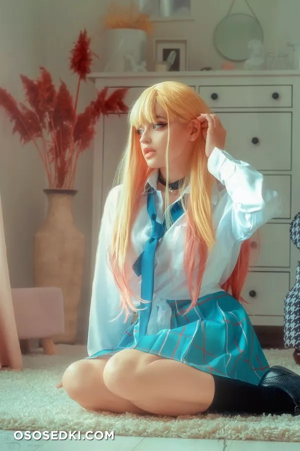 Sono Bisque Doll wa Koi wo Suru - 2