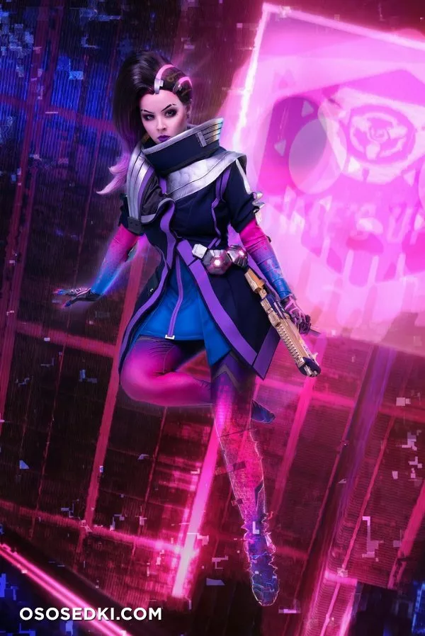 Helly Valentine - Sombra - 1