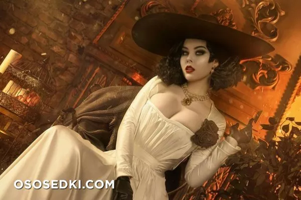 Helly Valentine. Alcina Dimitrescu. Resident Evil Village - 2