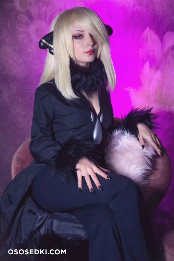 Cynthia (Pokemon) ShiroKitsune  - 2