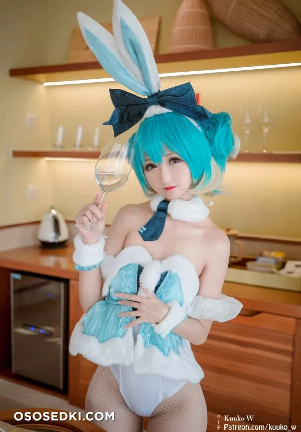 Hatsune Miku (Vocaloid) KuukoW  - 2