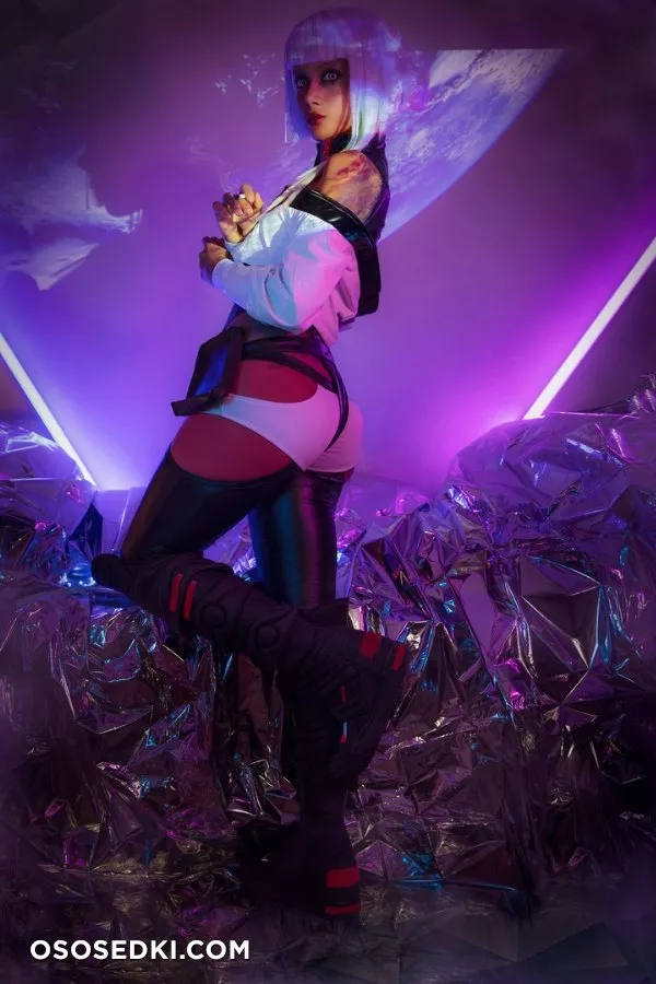 Lucy Kushinada (Cyberpunk) - The Little Vampyr - 2