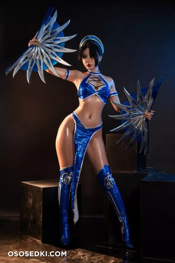 Kitana (Mortal Kombat) - Umeko J - 2
