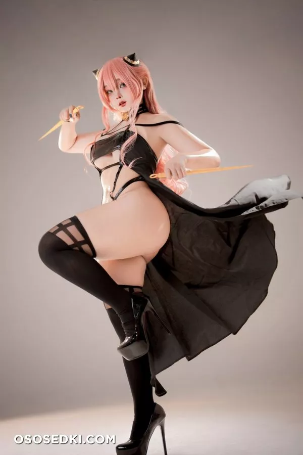 Anya Forger Latex Suit Assassin (Spy x Family) - Sayo Momo - 2
