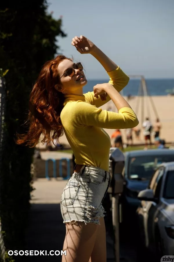 Sabrina Lynn - Yellow - 2