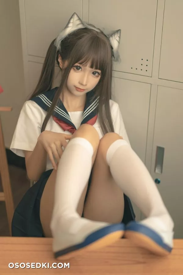 Chunmomo - School Kitty - 2