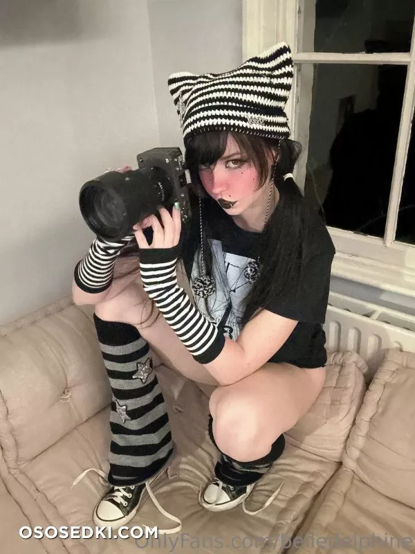 Belle Delphine - 2