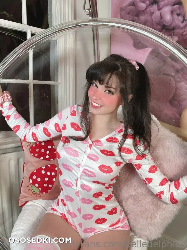 Belle Delphine - 2