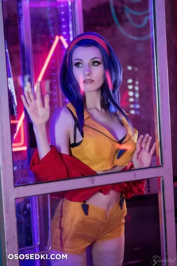 RolyatIsTaylor | Faye Valentine - 2