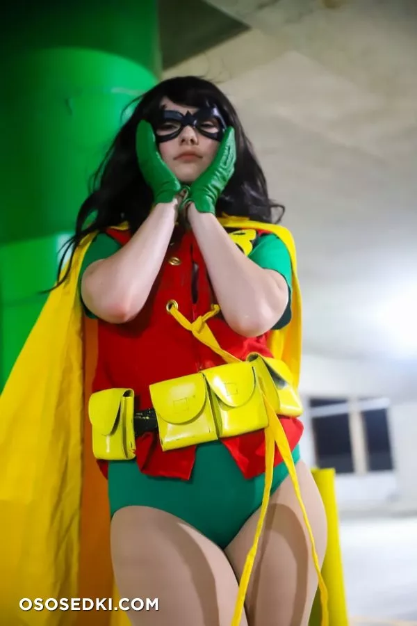 OMGcosplay | Robin - 2