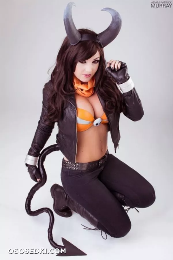Jessica Nigri | Houndoom - 2