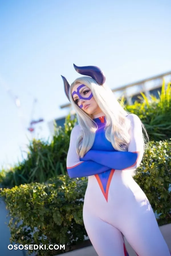 Katyuska Moonfox - erotic patreon cosplay - 1