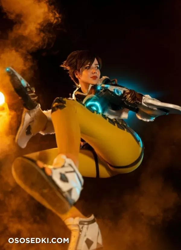 Alina Becker - Tracer (Overwatch) - 2