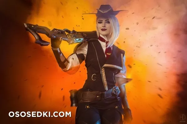 Ashe (Red Riding Hood) || Overwatch - 2