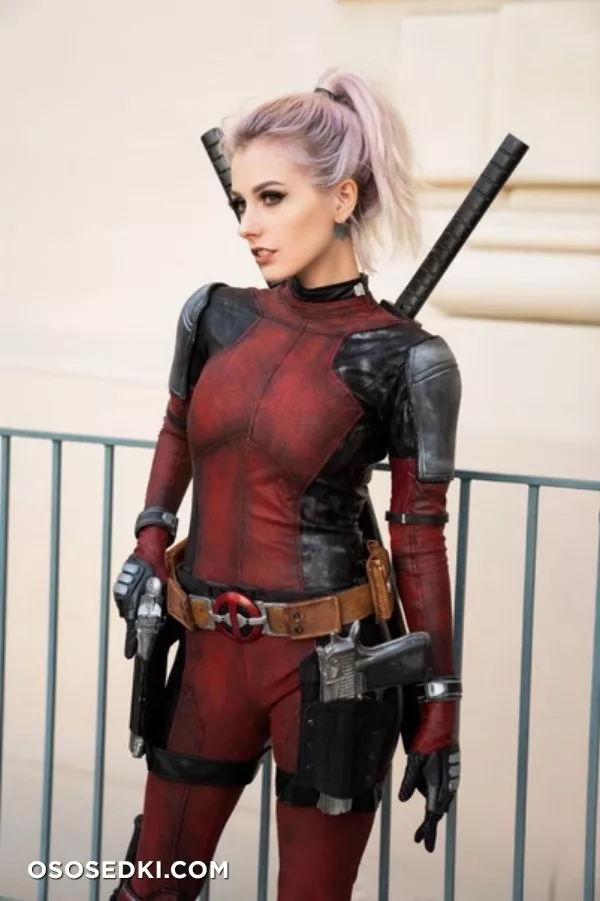 RolyatIsTaylor | Deadpool - 2