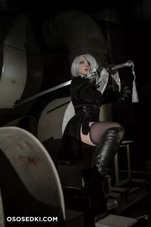 Bizarre Deer | 2B - 2
