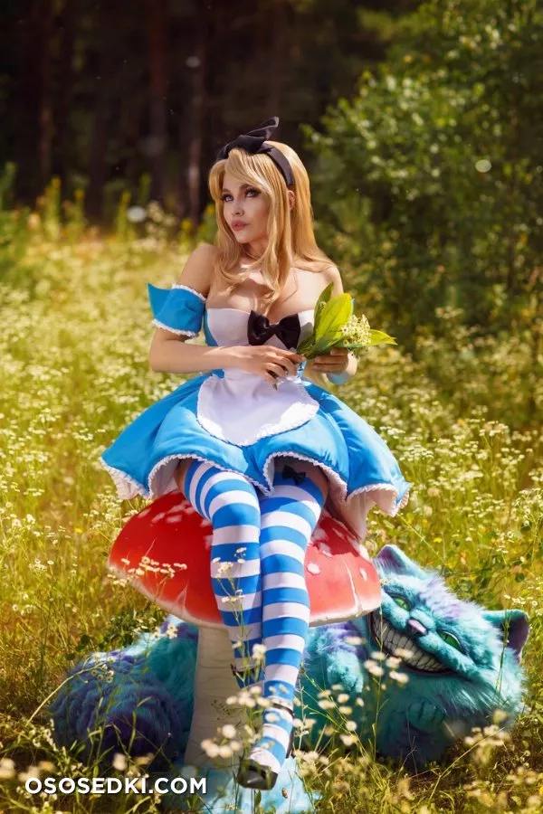 Kalinka Fox | Alice (Grimm Fairy Tales) - 2