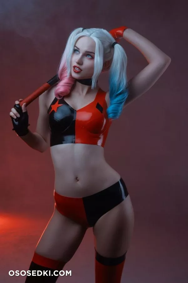 Harley Quinn latex by Shirogane Sama - 2