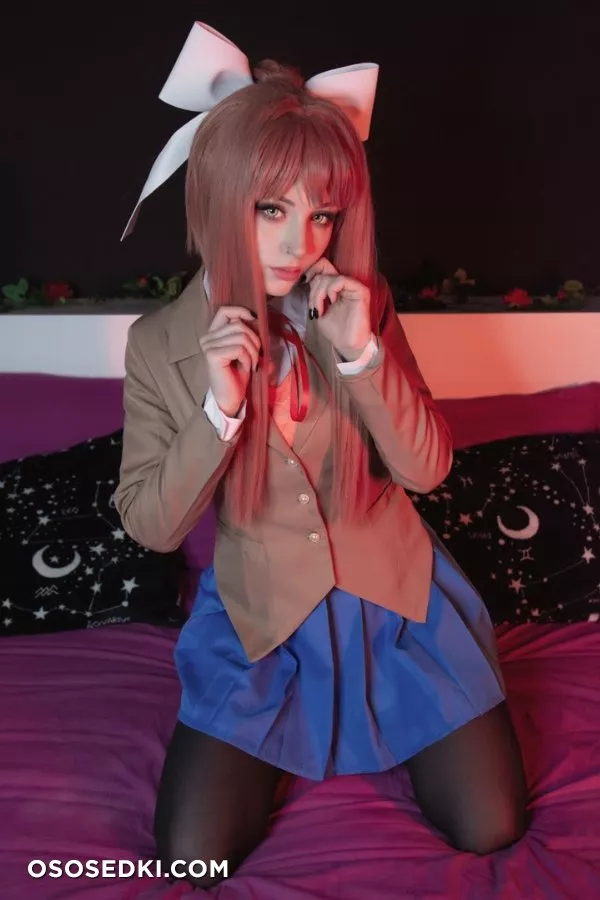 ShiroKitsune. Monika. Doki Doki Literature Club - 1