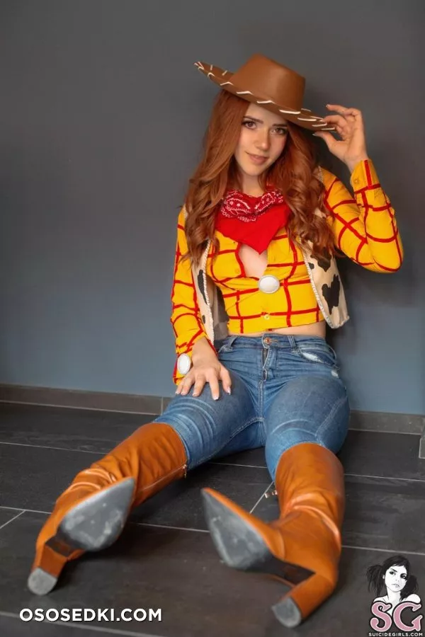 Sheriff Woody by Ceciamix - 2