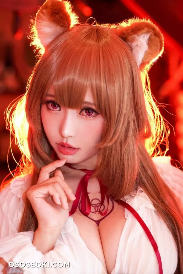 Ely_eee(ElyEE子) NO.061 - 小浣熊酒馆[36P／183MB] - 2
