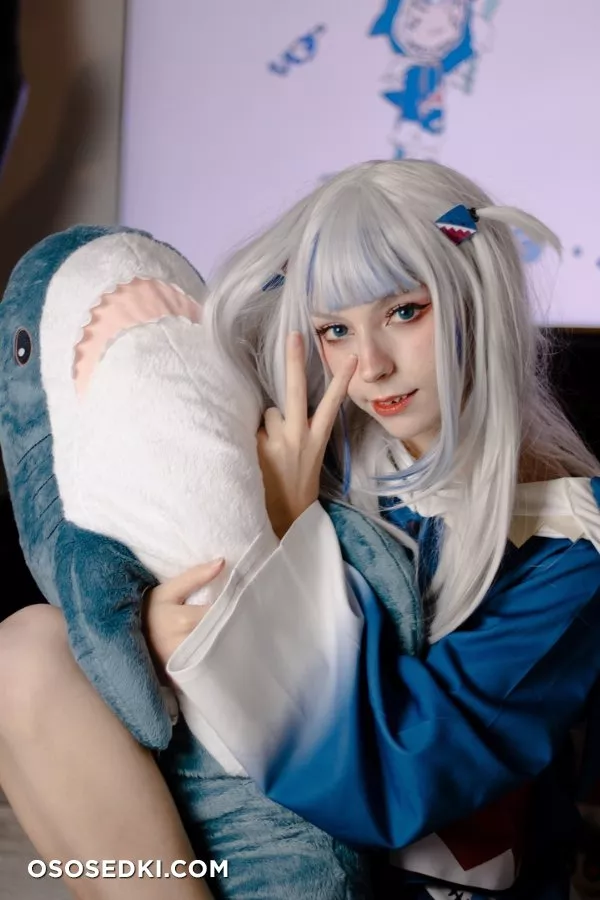 Himeecosplay - Gawr Gura - 2